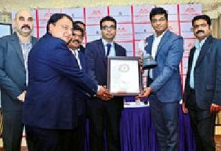 Privilege of Seven Star Crisil Rating to Capital Heights | कॅपिटल हाईट्सला सेव्हन स्टार क्रिसील रेटींगचा बहुमान