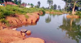 Dangerous Murom Pit: | धोकादायक मुरूम खड्डा : Dangerous Murom Pit: | धोकादायक मुरूम खड्डा :
