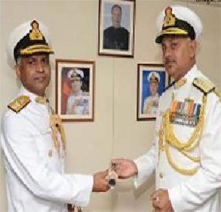 Admiral Bhokernake, the crew of the navy | नौदलाच्या पूर्व ताफ्याची सूत्रे अ‍ॅडमिरल भोकरेंकडे