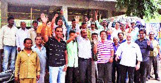 Opposition to the toilet in Shivaji Park | शिवाजी उद्यानातील शौचालयाला विरोध Opposition to the toilet in Shivaji Park | शिवाजी उद्यानातील शौचालयाला विरोध