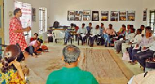 Discuss about ecosystems in Gram Sabha | ग्रामसभेत व्हावी पर्यावरणाबद्दल चर्चा Discuss about ecosystems in Gram Sabha | ग्रामसभेत व्हावी पर्यावरणाबद्दल चर्चा