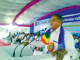 Independent State needed for development of Vidarbha | विदर्भ विकासासाठी स्वतंत्र राज्याचीच गरज Independent State needed for development of Vidarbha | विदर्भ विकासासाठी स्वतंत्र राज्याचीच गरज