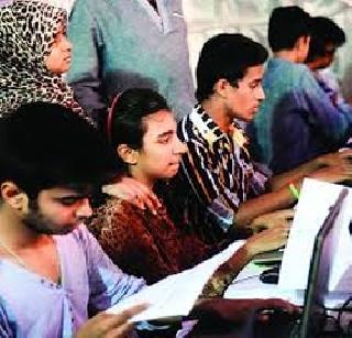 1176810 students online in the district | जिल्ह्यातील ११७६८१० विद्यार्थी आॅनलाइन