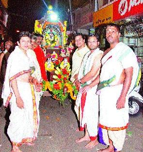 The procession of Sudarshan Digvijay Ratha | सुदर्शन दिग्विजय रथाची मिरवणूक The procession of Sudarshan Digvijay Ratha | सुदर्शन दिग्विजय रथाची मिरवणूक