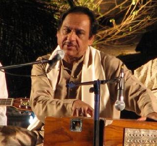 Your soldier will be dragged to Shiv Sena for Ghulam Ali's program | गुलाम अलींच्या कार्यक्रमासाठी शिवसैनिकांना नडणार आपचे सैनिक