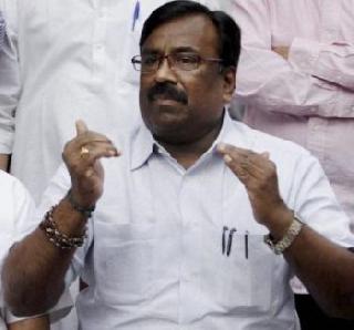 As long as the majority do not tolerate Shiv Sena - Sudhir Mungantiwar | जोपर्यंत बहुमत नाही तोपर्यंत शिवसेनेला सहन करणार - सुधीर मुनगंटीवार As long as the majority do not tolerate Shiv Sena - Sudhir Mungantiwar | जोपर्यंत बहुमत नाही तोपर्यंत शिवसेनेला सहन करणार - सुधीर मुनगंटीवार