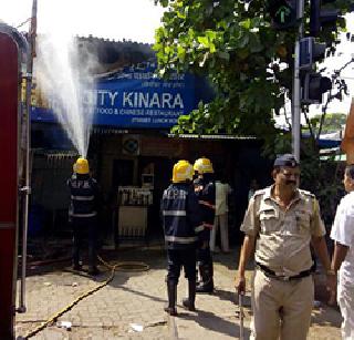 A powerful cylinder explosion in the restaurant of Kirla, 8 dead | कुर्ल्यात रेस्टॉरंटमध्ये भीषण सिलिंडर स्फोट, ८ ठार