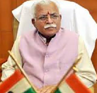 Muslims have to leave beef for living in the country - Khattar | देशात राहण्यासाठी मुस्लिमांना बीफ सोडावे लागेल - खट्टर