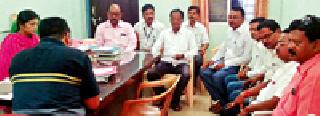 Discussion with Primary Teachers Official | प्राथमिक शिक्षकांची अधिकाऱ्यांशी चर्चा Discussion with Primary Teachers Official | प्राथमिक शिक्षकांची अधिकाऱ्यांशी चर्चा