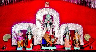 Gandhinagar starts durgapuja | गांधीनगरला दुर्गापूजा सुरू