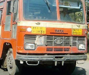 ST schedules collapsed | एसटीचे वेळापत्रक कोलमडले