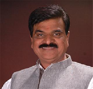 Minister of Water Resources Water Minister promises water | जलसंपदा राज्यमंत्री पाण्याच्या वादात Minister of Water Resources Water Minister promises water | जलसंपदा राज्यमंत्री पाण्याच्या वादात