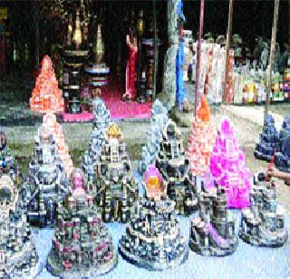 The demand for 'ready' for the festival of Diwali | दिवाळी सणासाठी ‘तयार’ किल्ल्यांना मागणी