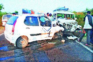 Accident on Nashik-Peth Road; Seven injured | नाशिक-पेठ रस्त्यावर अपघात; सात जखमी