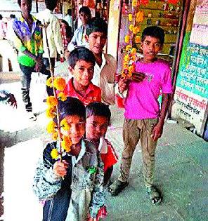 In the tribal region, the witch-hunt of tribal areas | आदिवासी भागातील वाघबारस उत्साहात In the tribal region, the witch-hunt of tribal areas | आदिवासी भागातील वाघबारस उत्साहात