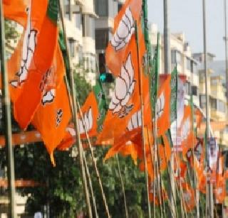 BJP is back in the state in the backfoot | राज्यात भाजपा आता बॅकफूटवर