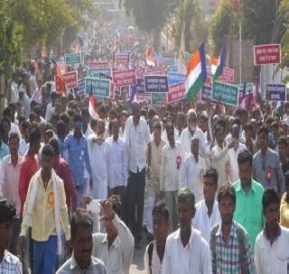 Do not blame the farmer - Sonone | शेतसारा नव्हे सातबारा कोरा करा- सोनोने Do not blame the farmer - Sonone | शेतसारा नव्हे सातबारा कोरा करा- सोनोने