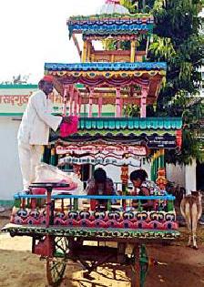 Vaikunth Chaturdishla will leave the wooden chariot of Vitthal's Shobha Yatra | वैकुंठ चतुर्दशीला लाकडी रथातून निघणार विठ्ठलाची शोभायात्रा