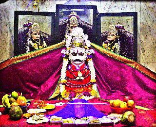 Kahleeshwar visits Harihar meet in the temple | कपालेश्वर मंदिरात हरिहर भेटीस प्रारंभ Kahleeshwar visits Harihar meet in the temple | कपालेश्वर मंदिरात हरिहर भेटीस प्रारंभ