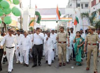 Chandrunampuragiri epitomized by the Constitution Honor Rally | संविधान सन्मान रॅलीने चंद्रपूरनगरी दुमदुमली