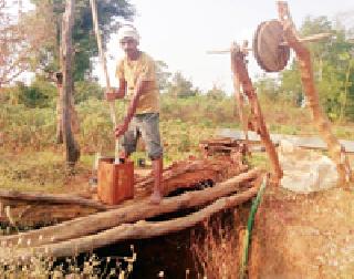 Conventional method of irrigation: | पारंपरिक पध्दतीने जलसिंचन : Conventional method of irrigation: | पारंपरिक पध्दतीने जलसिंचन :