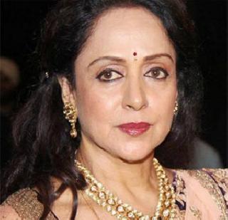 Shani Deewala women, men equally - Hema Malini | शनिदेवाला महिला, पुरुष समानच - हेमामालिनी