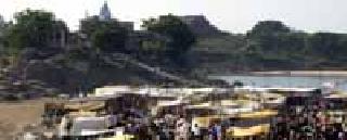Neglected tourist attractions | माडगी पर्यटनस्थळाची उपेक्षा Neglected tourist attractions | माडगी पर्यटनस्थळाची उपेक्षा