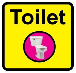 Lack of toilets in Mumbai - SP | मुंबईत शौचालयांची कमतरता - सपा