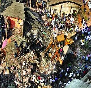 A killed building collapsed in a kill | भिवंडीत इमारत कोसळून एक ठार