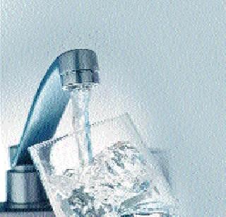 Heavy water shortage in the creek | नालासोपाऱ्यात भीषण पाणीटंचाई Heavy water shortage in the creek | नालासोपाऱ्यात भीषण पाणीटंचाई