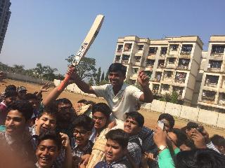 World record of Kannan Pranav Dhawdev, 1000 not out | कल्याणच्या प्रणव धनावडेचा विश्वविक्रम, नाबाद १००० धावा World record of Kannan Pranav Dhawdev, 1000 not out | कल्याणच्या प्रणव धनावडेचा विश्वविक्रम, नाबाद १००० धावा