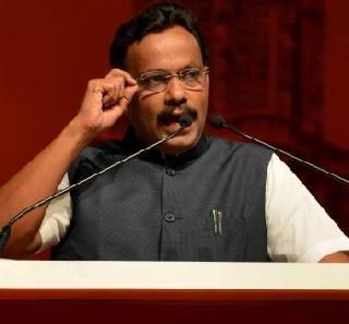 Addictive teachers are not reformed, but the bigger issues - Vinod Tawde | व्यसनी शिक्षक सुधारले नाहीत तर बडतर्फीची कारवाई - विनोद तावडे