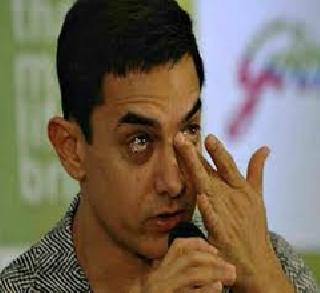 Aamir Khan out of the road safety campaign! | रस्ते सुरक्षा मोहिमेतूनही आमीर खान बाहेर!