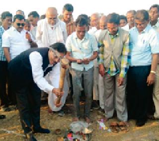 Launch of Mama Lake repair work | मामा तलाव दुरूस्ती कामाचा शुभारंभ