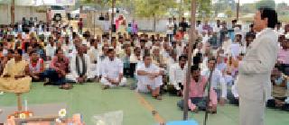 Farming pictures in the district will change from grouping | गटशेतीतून बदलणार जिल्ह्यातील शेतीचे चित्र Farming pictures in the district will change from grouping | गटशेतीतून बदलणार जिल्ह्यातील शेतीचे चित्र