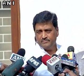 BJP's use of CBI's political assertiveness - Ashok Chavan | राजकीय सुडबुद्धीने सीबीआयचा भाजपाकडून वापर - अशोक चव्हाण