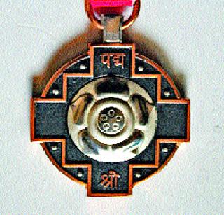 Modi government's new 'Summary of Padma Awards' | मोदी सरकारच्या पद्म पुरस्कारांचा नवा ‘सारांश’ Modi government's new 'Summary of Padma Awards' | मोदी सरकारच्या पद्म पुरस्कारांचा नवा ‘सारांश’