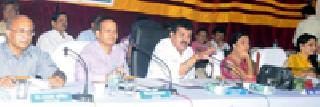 The budget of the district is 15 percent | जिल्ह्याच्या बजेटला १५ टक्के कात्री The budget of the district is 15 percent | जिल्ह्याच्या बजेटला १५ टक्के कात्री