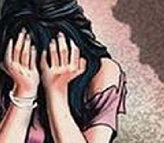 The woman doctor has been raped for two years by showing lover of marriage | लग्नाचे आमिष दाखवून महिला डॉक्टरवर दोन वर्ष बलात्कार