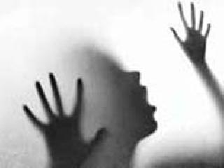 Molestation of a pregnant woman in Mazgaon! | मजगाव येथे बाळंत महिलेचा विनयभंग !