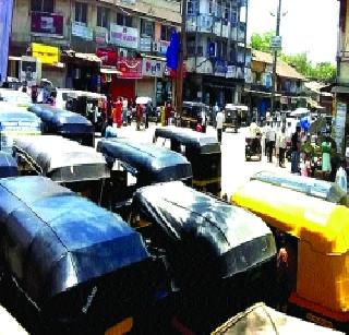 Dahanu road breathing difficult | डहाणूतील रस्त्यांचा श्वास कोंडला