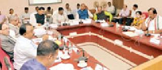 Four crores for paddy roads | शेतीच्या पांदण रस्त्यांकरिता चार कोटी Four crores for paddy roads | शेतीच्या पांदण रस्त्यांकरिता चार कोटी