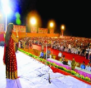 The chest was 56 inches, Lalu secured the sequence | छाती थी ५६ इंच, लालूने सिकोड दिया