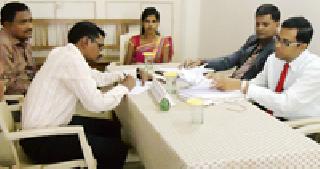Under the compromise, 35 cases were settled | तडजोडीतून ३५ प्रकरणे निकाली