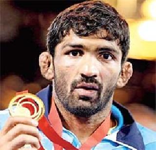 Yogeshwar Dutt's attack on patriotic songs in patriotic songs | देशभक्तीपर गीतात योगेश्वर दत्तचा देशद्रोह्यांवर हल्ला