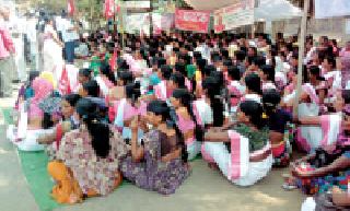 Assurances given to the candidates are incomplete | आशांना दिलेले आश्वासन अपूर्णच Assurances given to the candidates are incomplete | आशांना दिलेले आश्वासन अपूर्णच