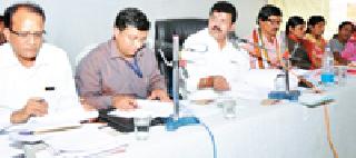 Review of water shortage in Darwa taluka | दारव्हा तालुक्याच्या पाणीटंचाईचा आढावा Review of water shortage in Darwa taluka | दारव्हा तालुक्याच्या पाणीटंचाईचा आढावा