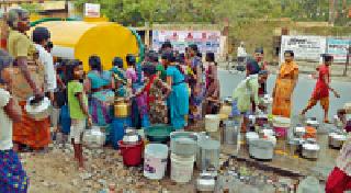 पाण्यासाठी ...