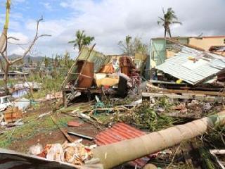 42 deaths in Fiji | फिजीमधील चक्रीवादळात ४२ जणांचा मृत्यू