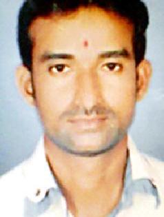 Khairi youth 'huge' Bharari | खैरीतील युवकाची ‘विशाल’ भरारी Khairi youth 'huge' Bharari | खैरीतील युवकाची ‘विशाल’ भरारी